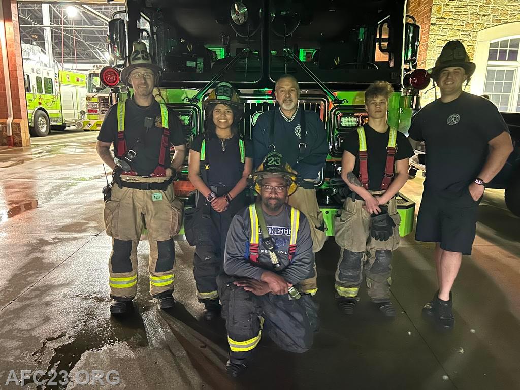 First due engine crew from Engine 23-2